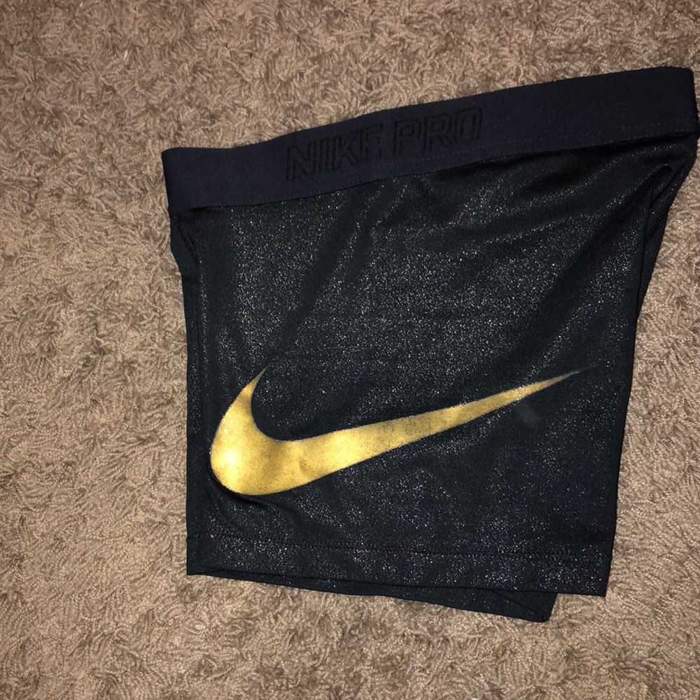 Nike pros - Picture 3 of 3